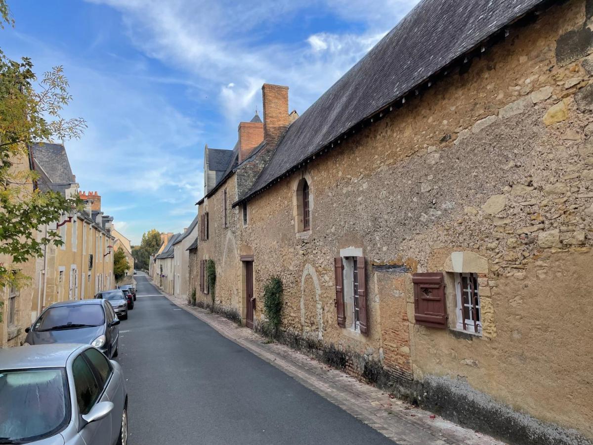 Hotel Clos Saint Léonard Durtal Exterior foto