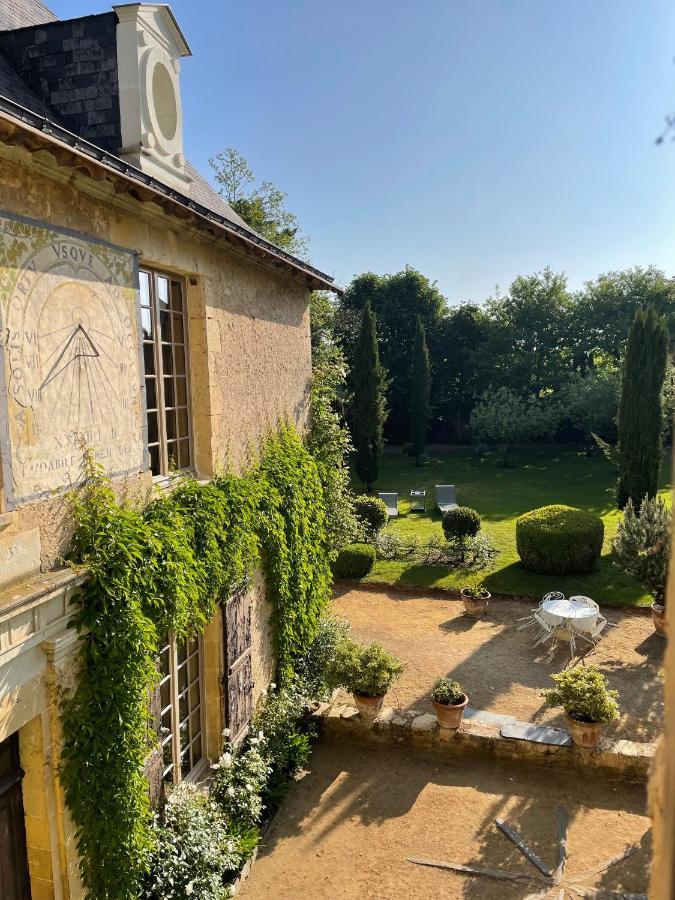 Hotel Clos Saint Léonard Durtal Exterior foto